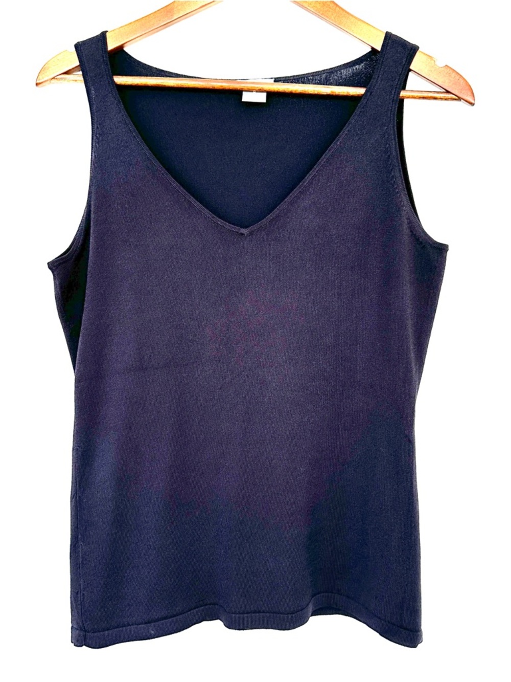 Ann Taylor Black V-Neck Tank Top, Ribbed Knit, Layering - Picture 5 of 11